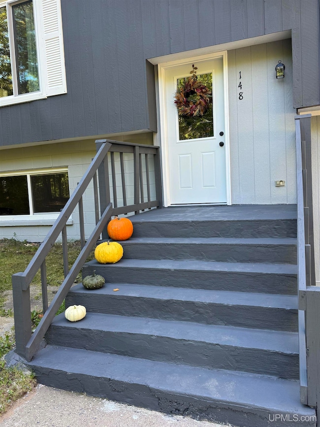 148 W Branch Rd, Marquette, MI 49855 - photo 4