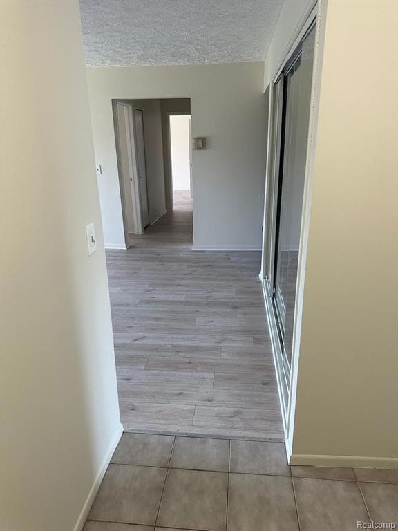 27860 Berrywood Ln unit 24, Farmington Hills, MI 48334 - photo 7