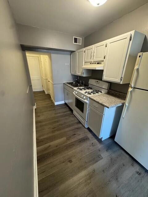 1231 W 3rd St, Hobart, IN 46342 - photo 6