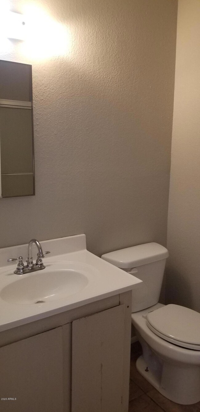 1750 E Pepper Cir unit 3, Mesa, AZ 85203 - photo 5