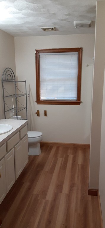 9 Russell St unit 2, Everett, MA 02149 - photo 2