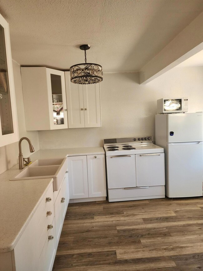 kitchen 3