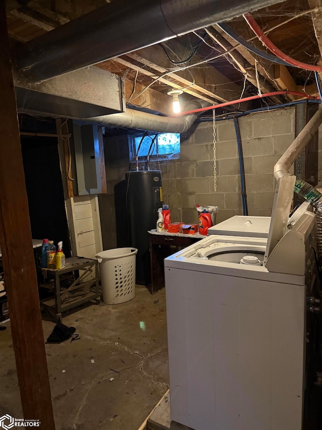 507 N Hayes St, Mount Ayr, IA 50854 - photo 6