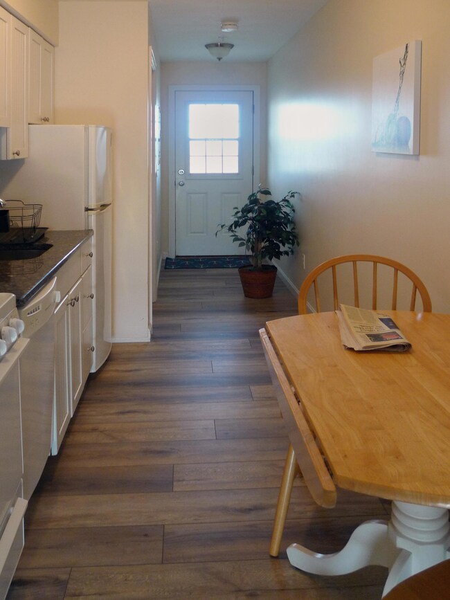 482 Shore Rd unit 5, Truro, MA 02652 - photo 4