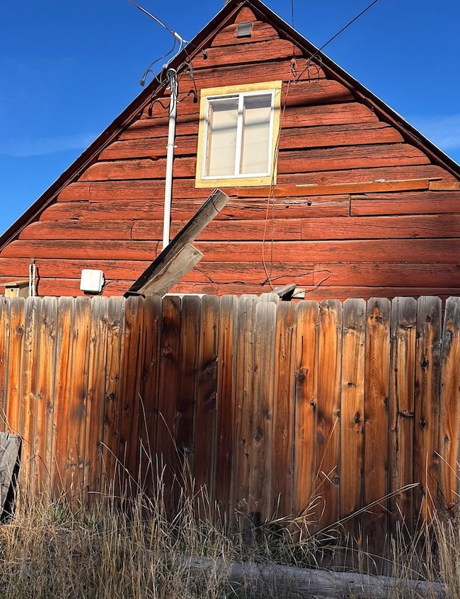 301 S Main St, Cascade, ID 83611 - photo 4