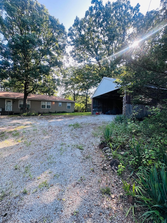 1133 E 318th Rd, Flemington, MO 65650 - photo 5