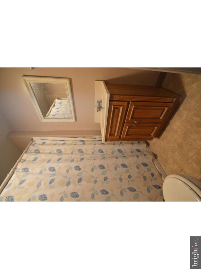 776 S 8th St, Allentown, PA 18103 - photo 6