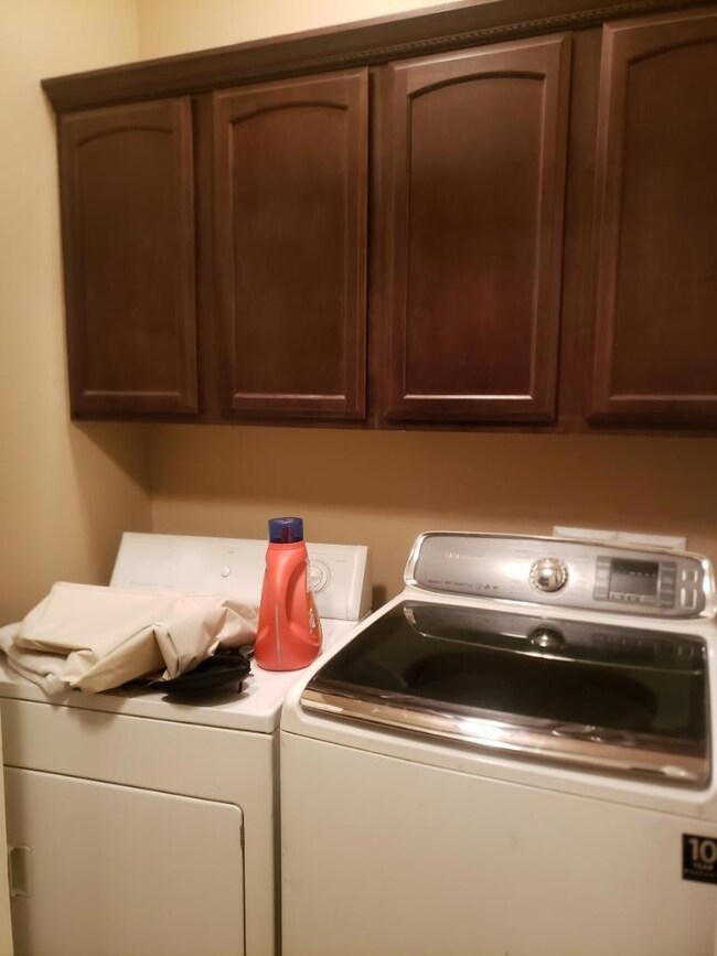 649 Huddersfield St, El Paso, TX 79928 - photo 4