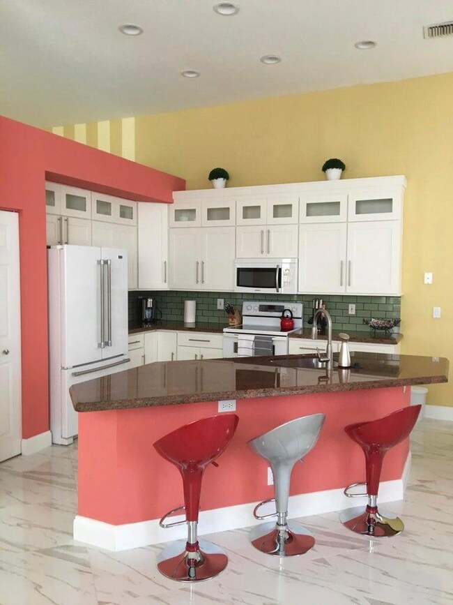 5302 Grande Palm Cir, Delray Beach, FL 33484 - photo 6