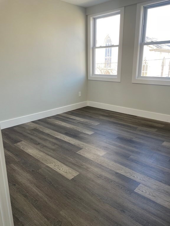 189 E Merrimack St unit 3, Lowell, MA 01852 - photo 6