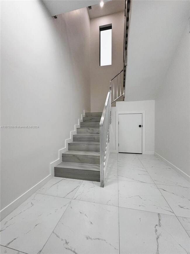 11291 SW 219th St unit B, Goulds, FL 33170 - photo 3