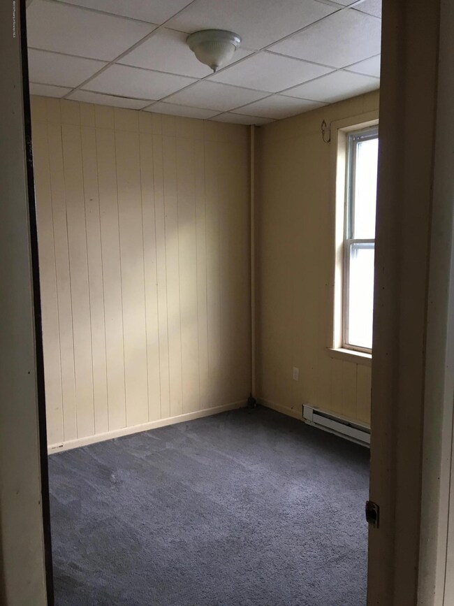 1929 N North Main Ave, Scranton, PA 18508 - photo 2