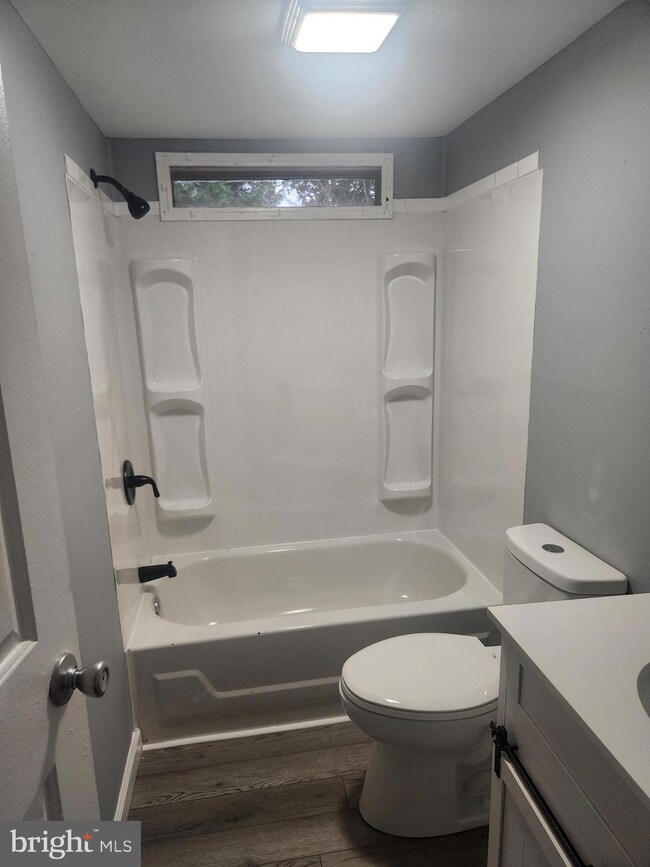 202 Eisenhower Ave, Williamstown, NJ 08094 - photo 3