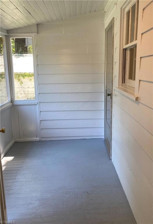 1402 Sunset Dr, Asheboro, NC 27205 - photo 5