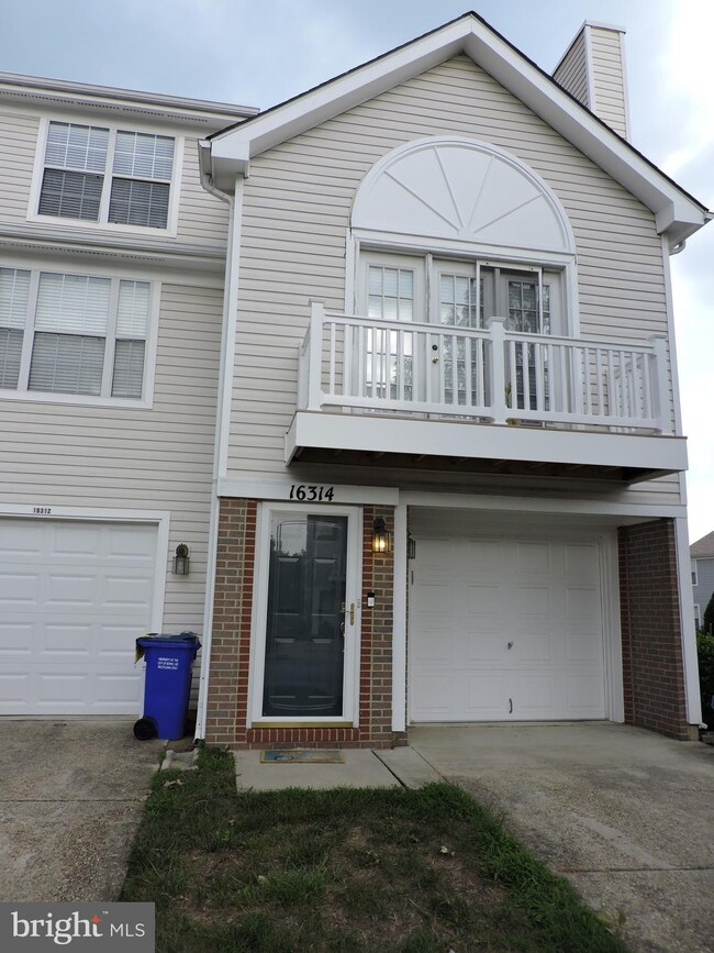 16314 Ellipse Terrace, Bowie, MD 20716 - photo 2