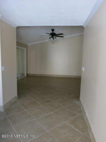 8938 Ivey Rd, Jacksonville, FL 32216 - photo 5