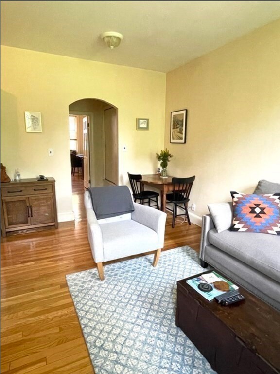 97 W Cedar St unit 2, Boston, MA 02114 - photo 2