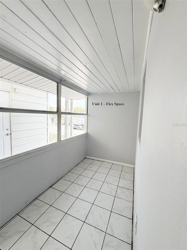 Unit 1 Flex Space