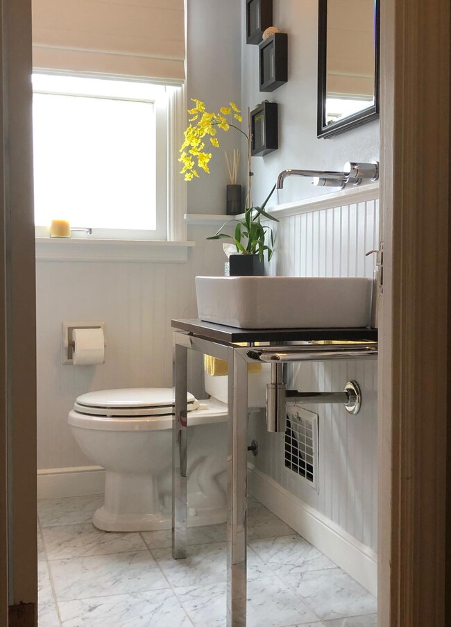 656 E Beechwold Blvd, Columbus, OH 43214 - photo 4