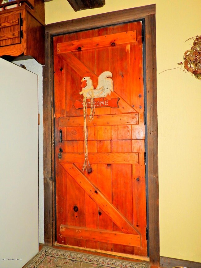 220 Longwoods Dr, Saylorsburg, PA 18353 - photo 7