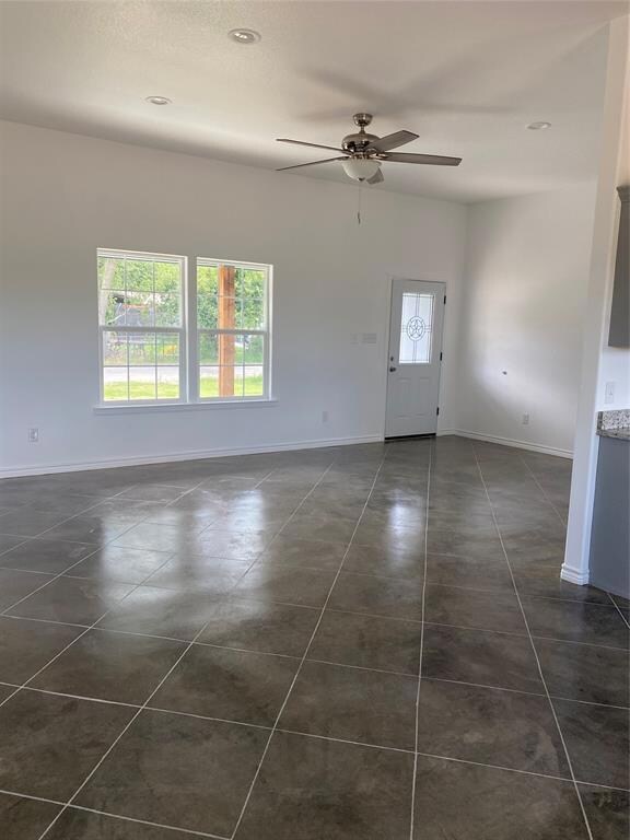 1314 Chase Ave, Cleburne, TX 76031 - photo 3