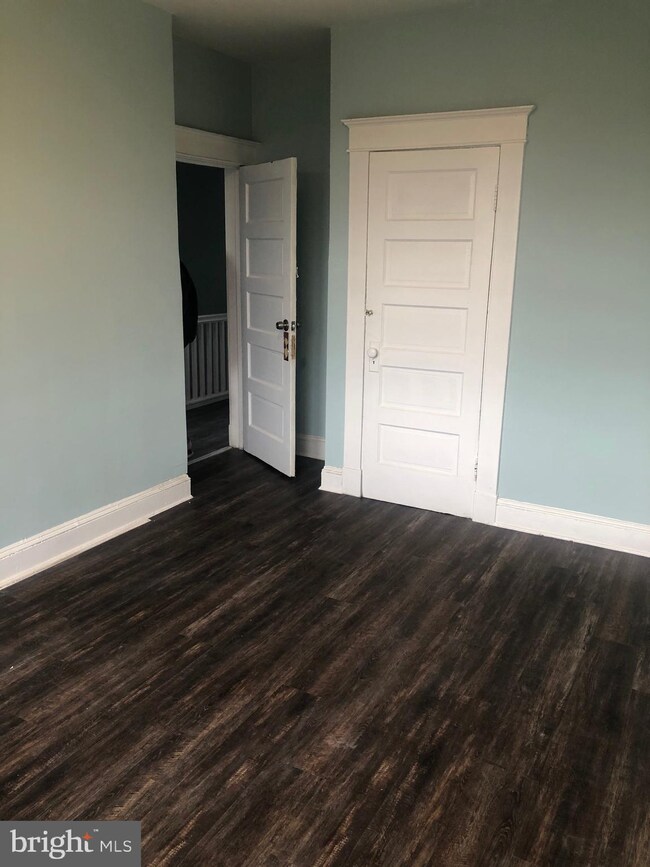 2907 Ridgewood Ave, Baltimore, MD 21215 - photo 6