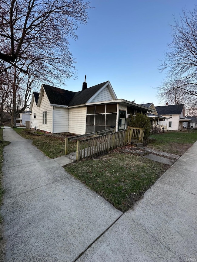 701 W Garro St, Plymouth, IN 46563 - photo 3