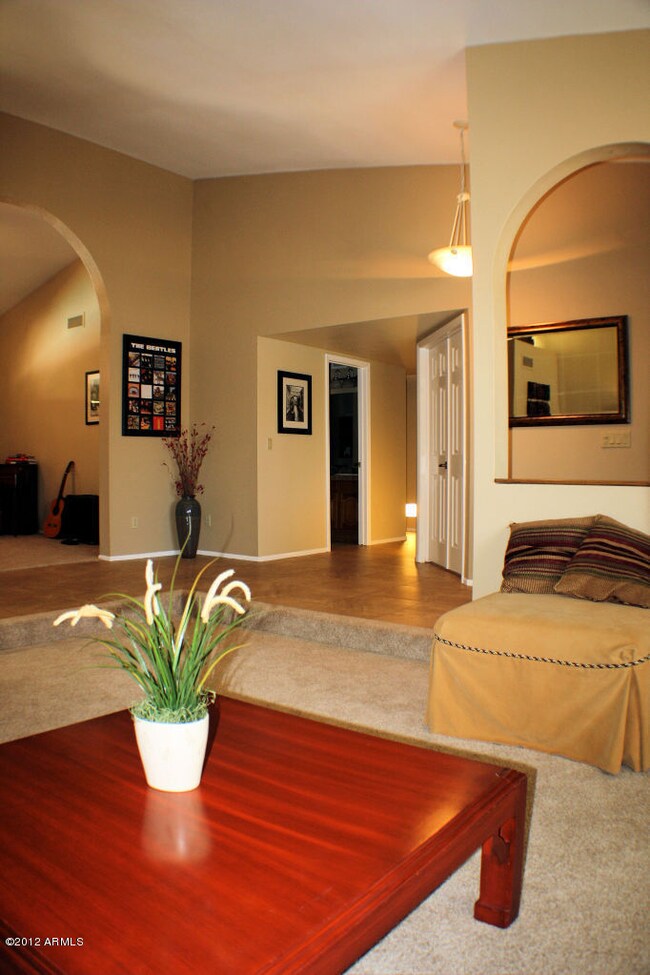 VIEW TOWARDS HALLWAY TO BDRMS