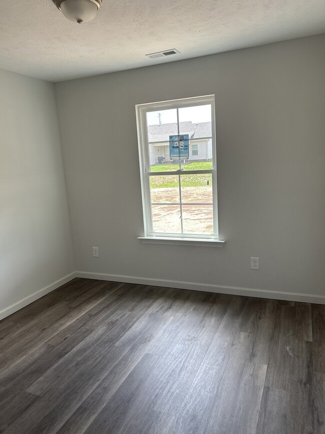 105 Hidden, Shelbyville, TN 37160 - photo 6