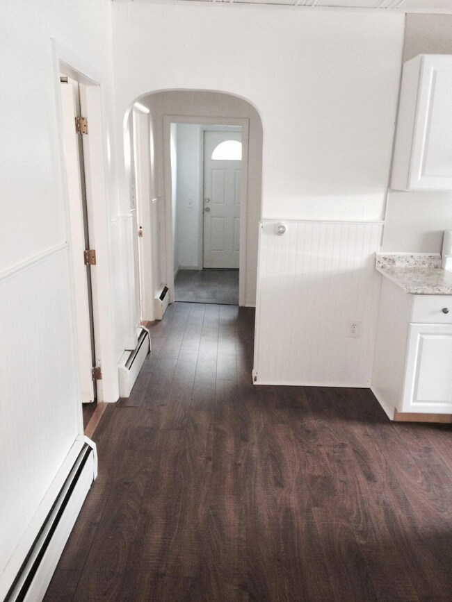 12 Oak St, Biddeford, ME 04005 - photo 5