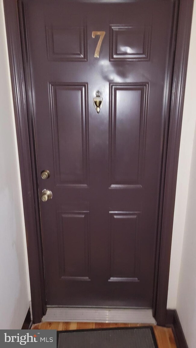 312 N Paca St unit 7, Baltimore, MD 21201 - photo 3
