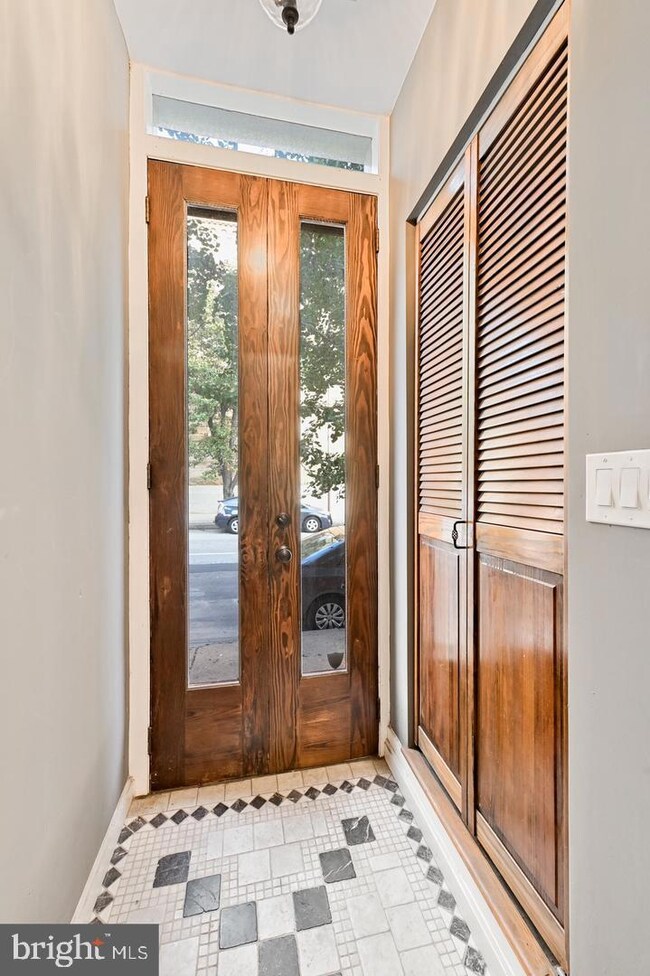 18 S Wolfe St, Baltimore, MD 21231 - photo 5