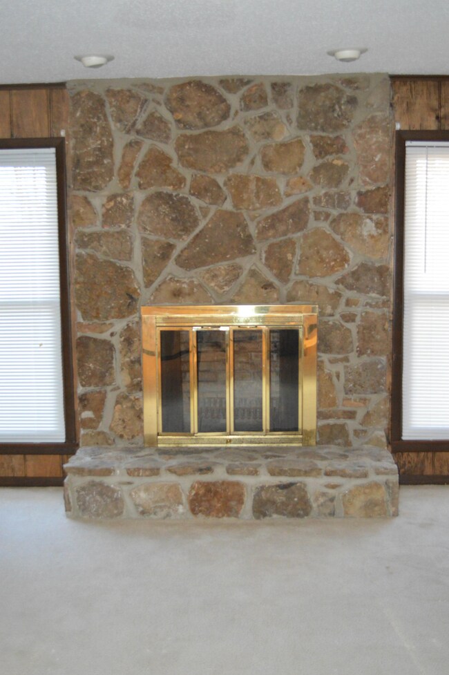 114 Dovenshire Dr, Crossville, TN 38558 - photo 6