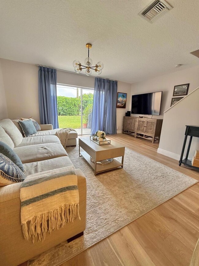 9832 Kamena Cir unit 83, Boynton Beach, FL 33436 - photo 5