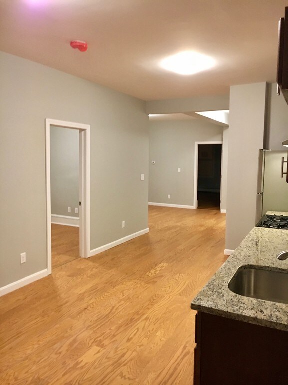 96 Irving St unit 1, Everett, MA 02149 - photo 6