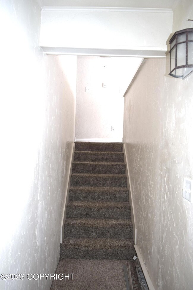 618 W 75th Ave unit A, Anchorage, AK 99518 - photo 3