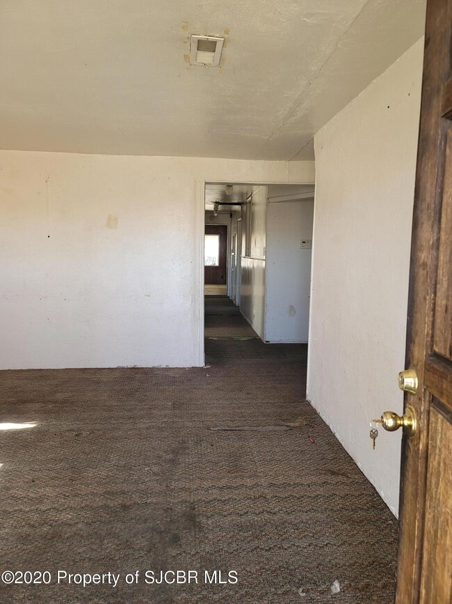 305 Phillips Rd, Farmington, NM 87401 - photo 4
