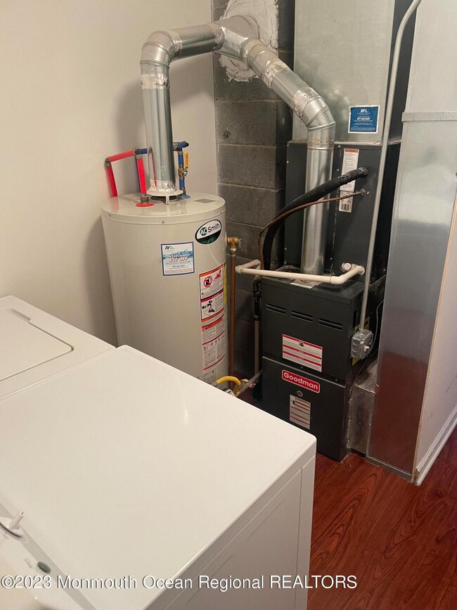 22 Pilot Rd, Toms River, NJ 08753 - photo 7