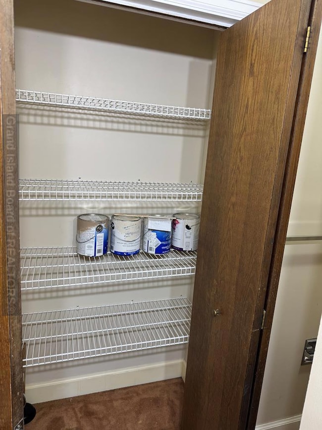 123 N Locust St, Grand Island, NE 68801 - photo 6