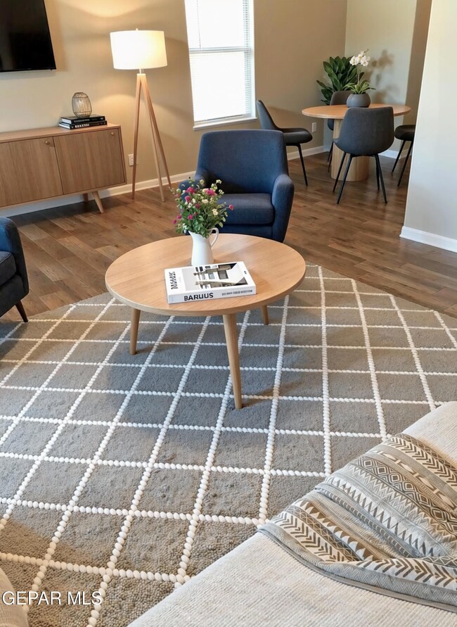 5717 Manila Dr unit A, El Paso, TX 79924 - photo 3