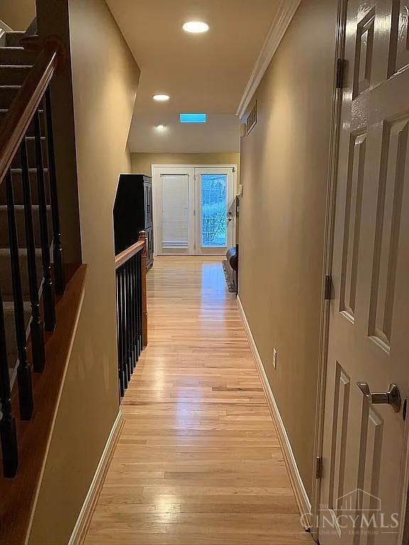 8026 Witts Mill Ln, Cincinnati, OH 45255 - photo 3