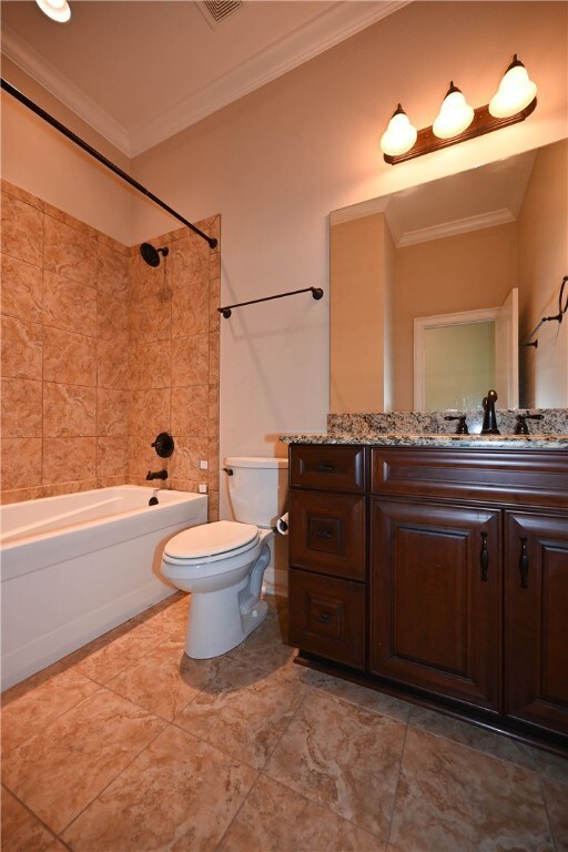 Bathroom 2 in the hallway between Bedrooms 1 & 2