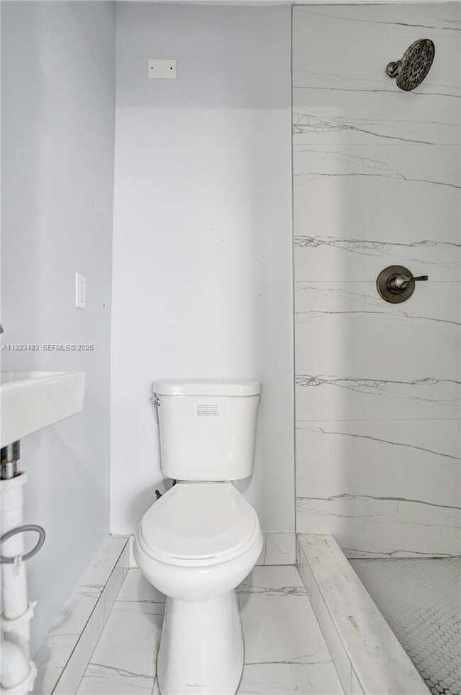 3633 SW 12th Ct unit 1, Fort Lauderdale, FL 33312 - photo 6