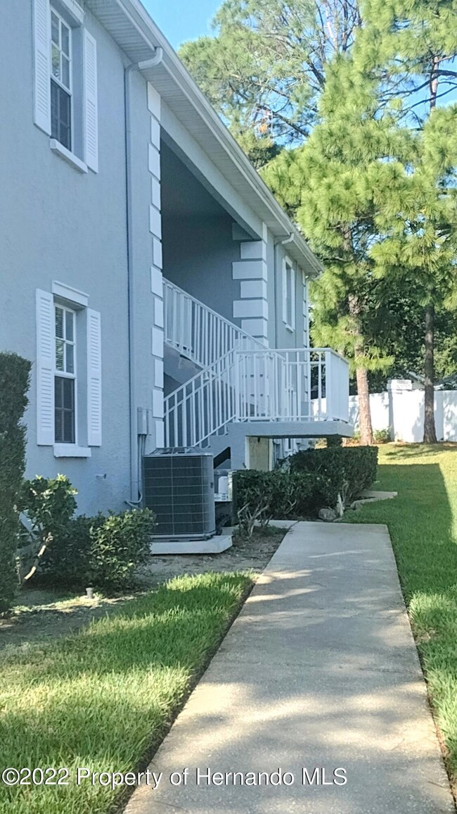 Walkway to unit