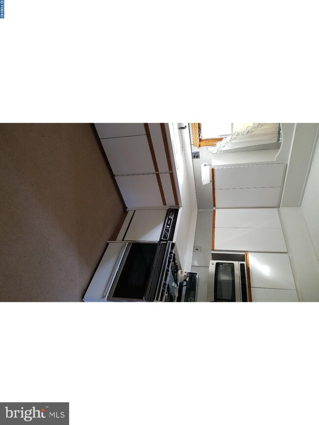 129 Deerwood Dr, Trenton, NJ 08619 - photo 6