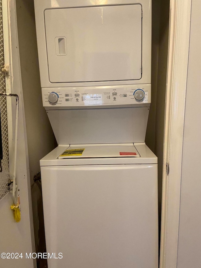 2202 Gulfstream Way, Toms River, NJ 08755 - photo 7