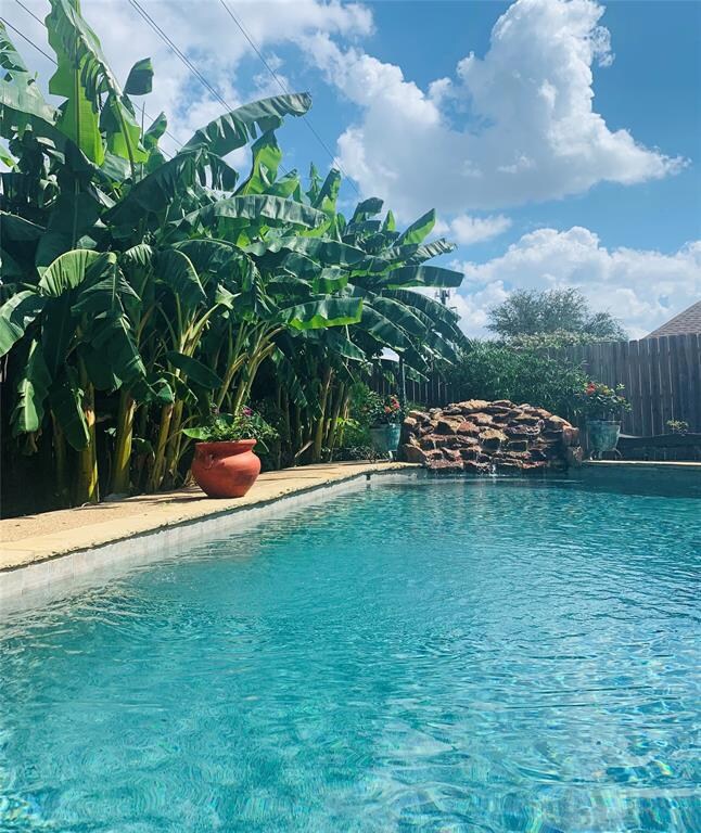 7400 Spring Oak Dr, North Richland Hills, TX 76182 - photo 3