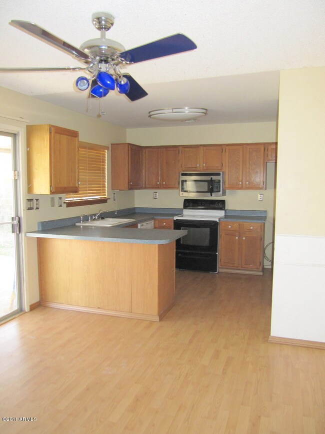 Kitchen/Dining