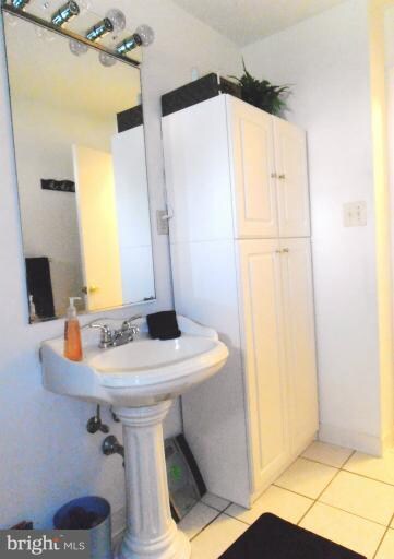 325 E Cherry Hill Rd, Reisterstown, MD 21136 - photo 7