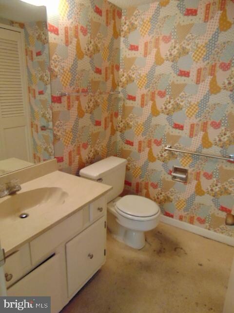 3258 Gleneagles Dr, Silver Spring, MD 20906 - photo 5